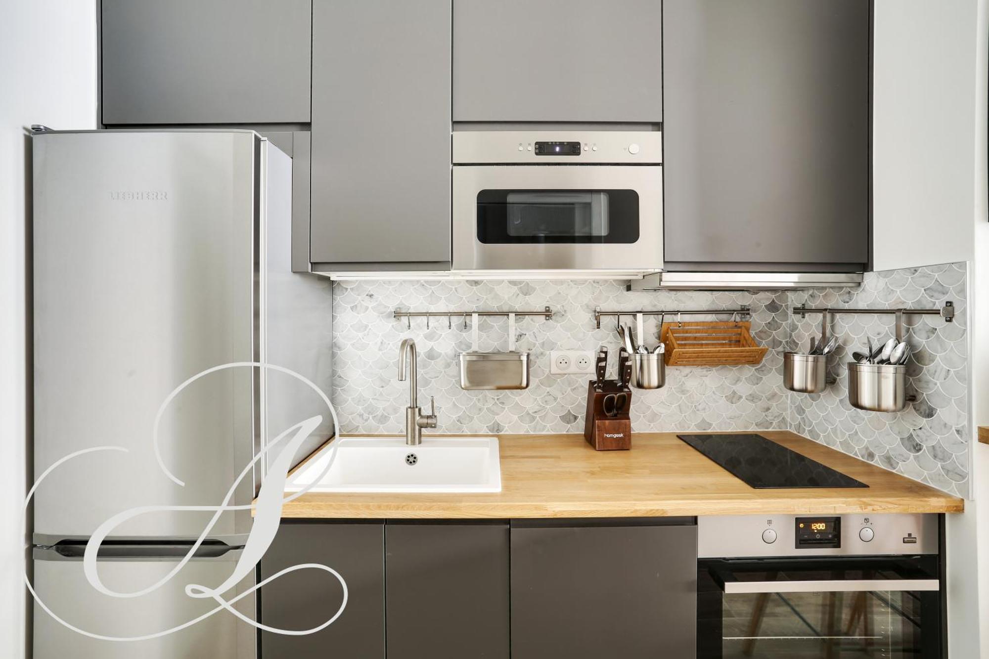 Apartment Cyrano, Moderne 2 14eme